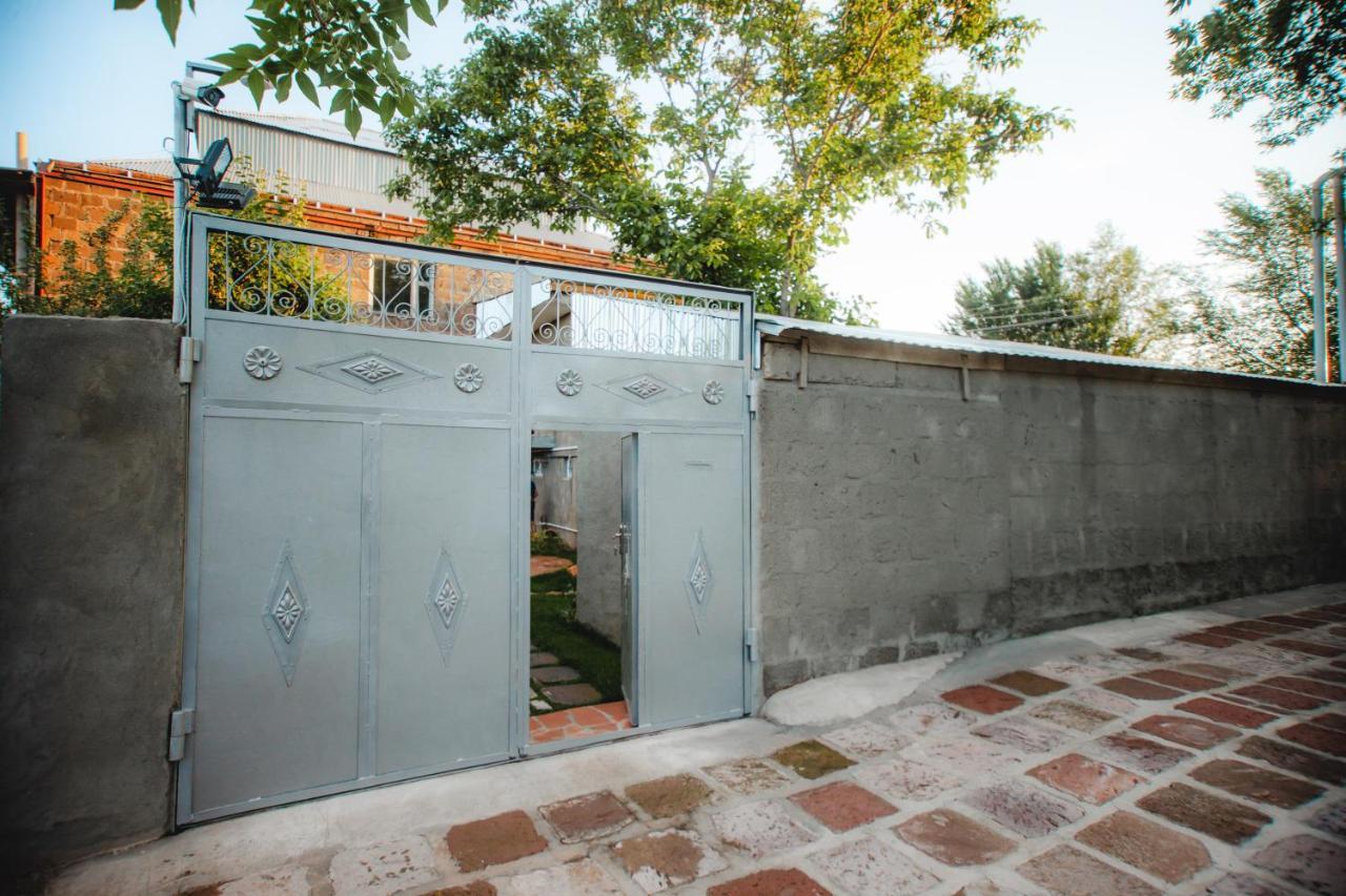 Mkhitaryan Guest House Gjumri Exterior foto