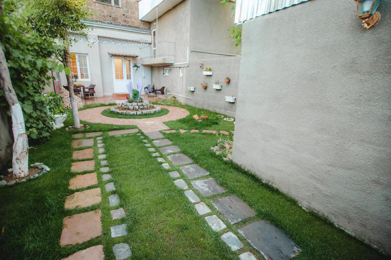 Mkhitaryan Guest House Gjumri Exterior foto